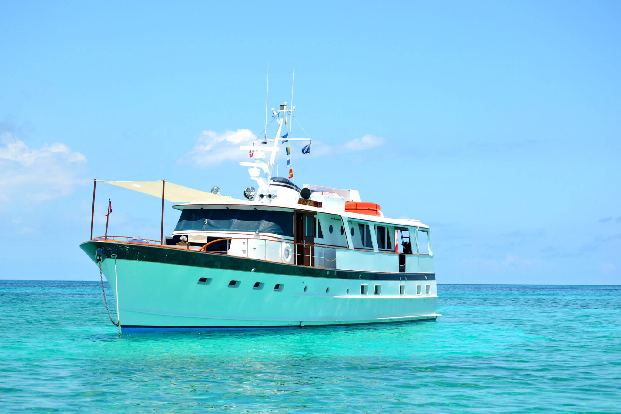 Bonaparte Yacht TripHock