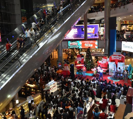 טרמינל 21 קניון בנגקוק Terminal 21 Shopping Mall Bangkok