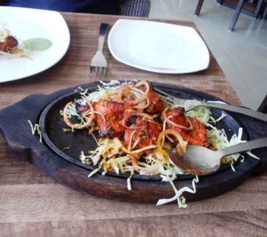 </noscript>Moti Mahal Delux Restaurant Ras Al Khaimah