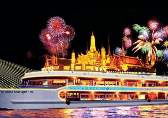 Grand Pearl Dinner Cruise Bangkok